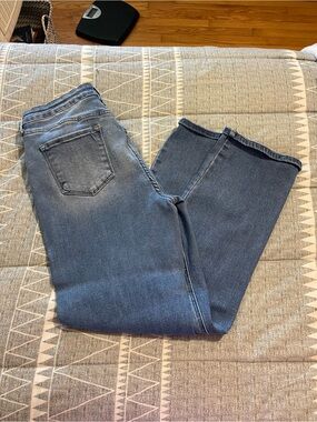 KanCan Women's Straight Leg Jeans in Medium Blue